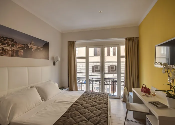Tritone House 4* Rome