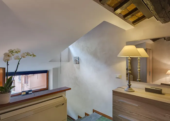 Tritone House 4*
