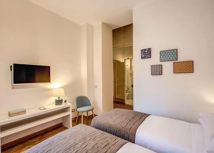Tritone House