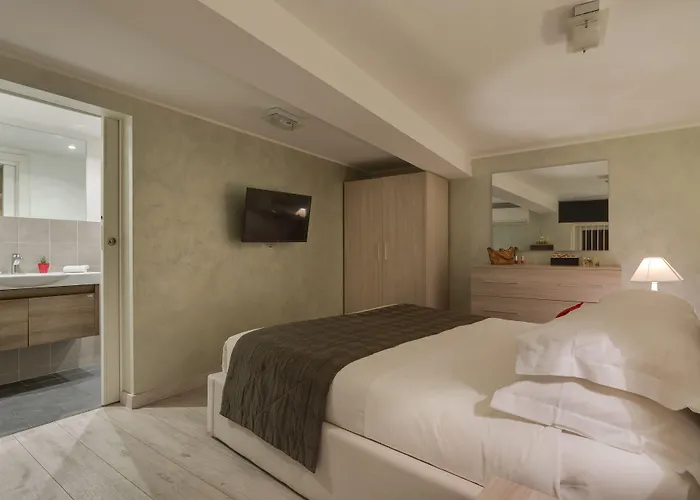 Tritone House Gasthuis 4*