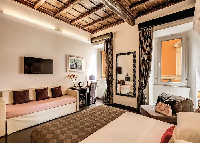 Tritone House 4* Rome