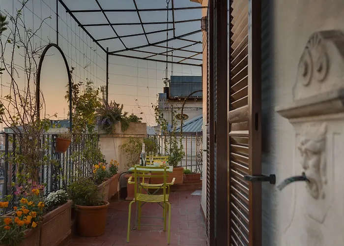 Tritone House 4*