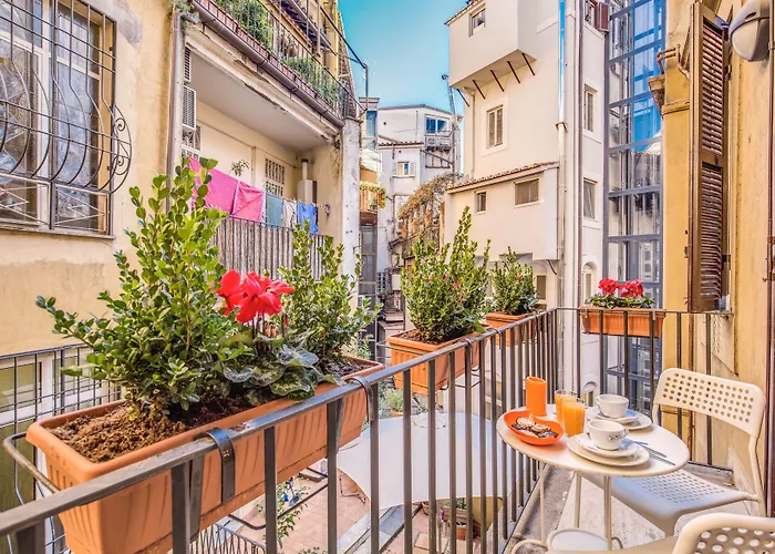 Tritone House 4*