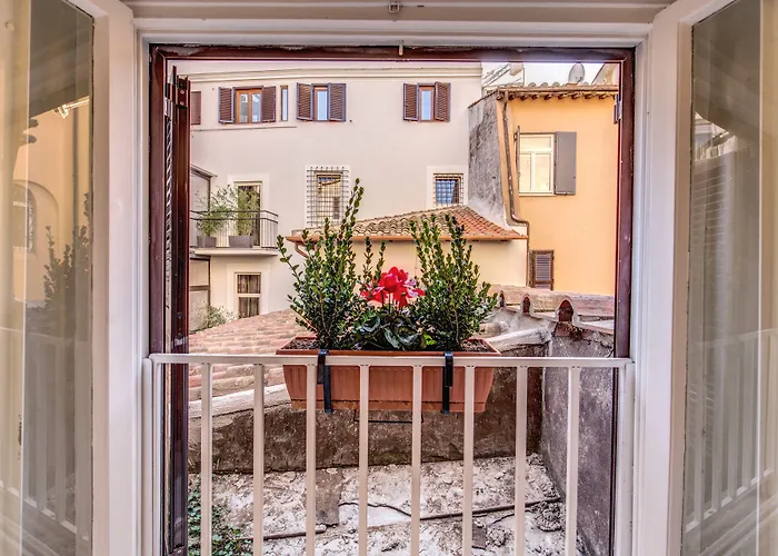 Gasthuis Tritone House Rome
