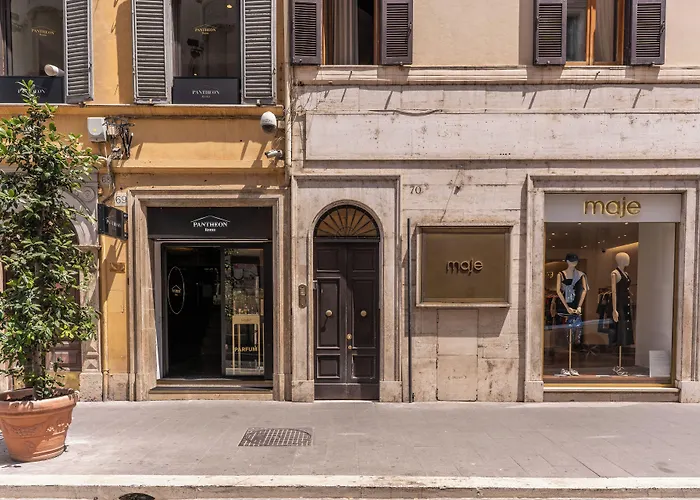 Gasthuis Tritone House 4*